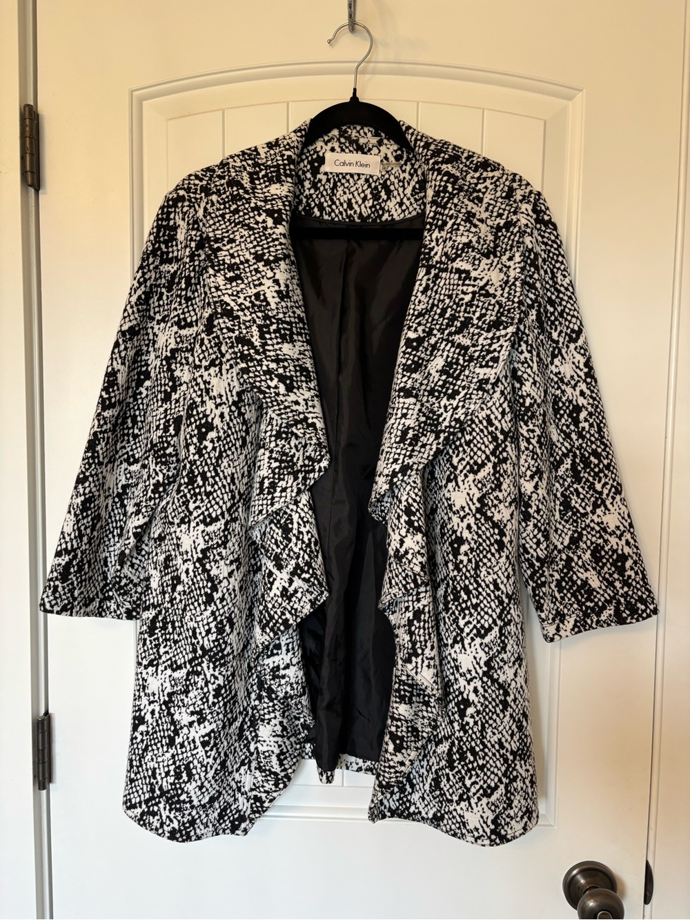 Calvin Klein Black & White Textured Open-Front Blazer
